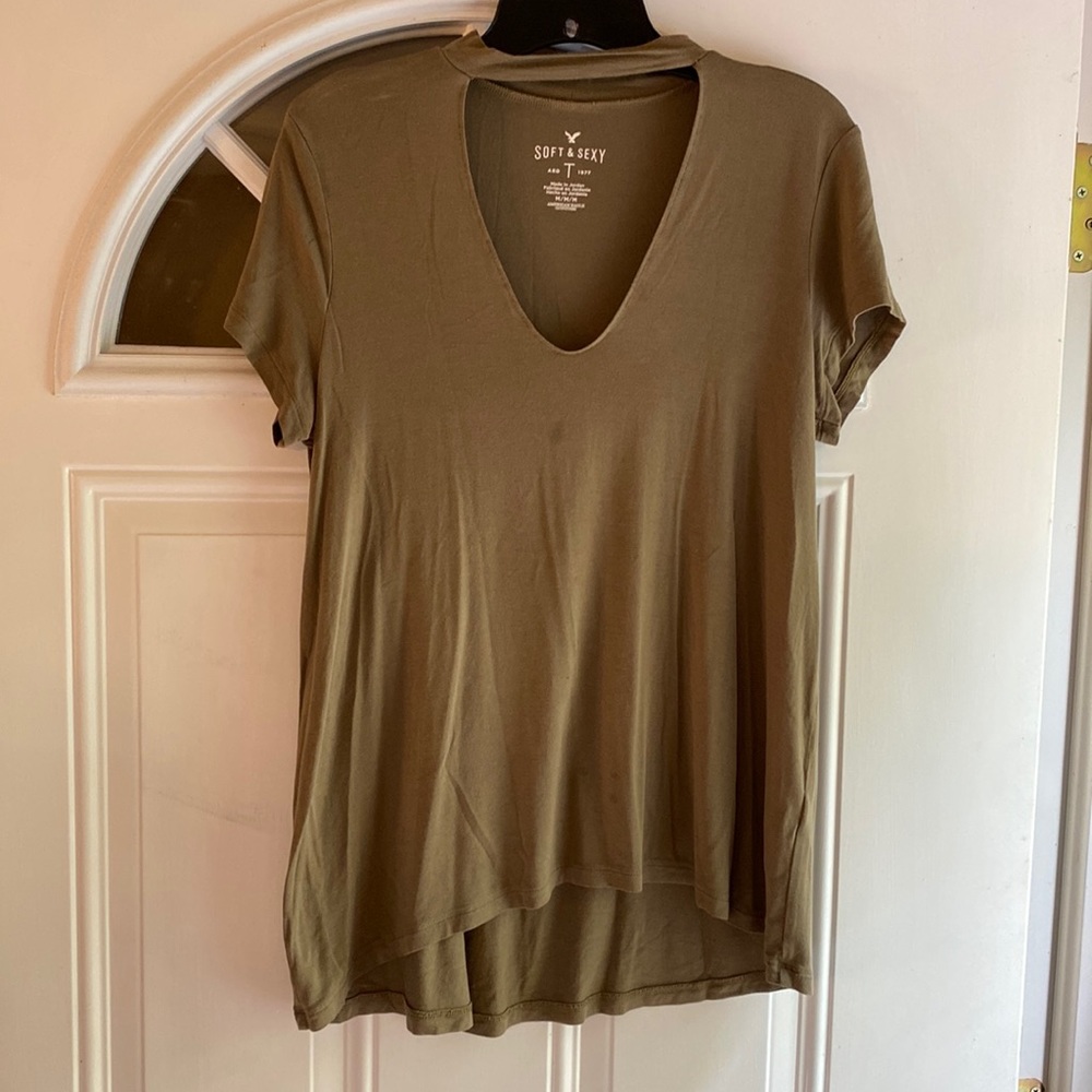 American Eagle shirt